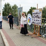 7M306152.jpg