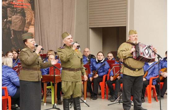 Вечер воспоминаний «На вечернем сеансе в небольшом городке...»