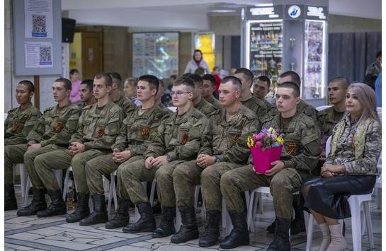 Патриотическая акция «Герои с вечно русским сердцем!»