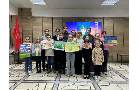 Выставка юных художников