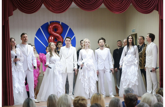 Концерт ансамбля к 8 Марта в «ОрёлОблЭнерго»