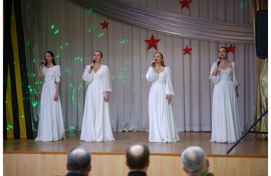 Концерт в войсковой части ко Дню ПВО