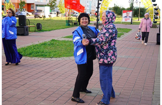 Городская акция #ПОЁМВСЕМДВОРОМ